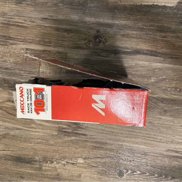 2/20 Meccano 10 Model Set - Race Truck 10 in 1 - Picture 4 of 9